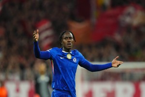 开云网页版-查洛巴：我们渴望留在欧冠赛场，对阵巴黎至关重要但联赛同样重要