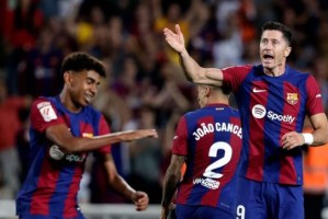 无视亚马尔伸手示好 莱万遭西媒批评：不可接受！