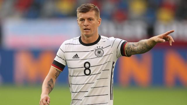 kroos.jpg